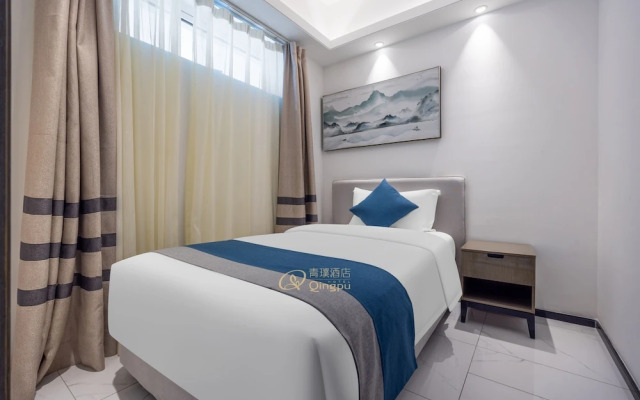 Qingpu Seaview Hotel
