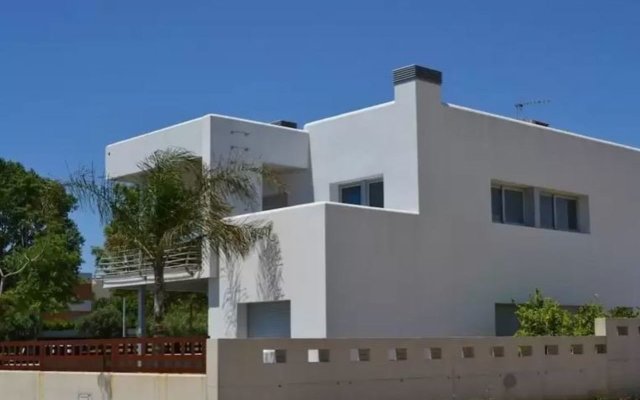 Villa Ardiaca TH 16