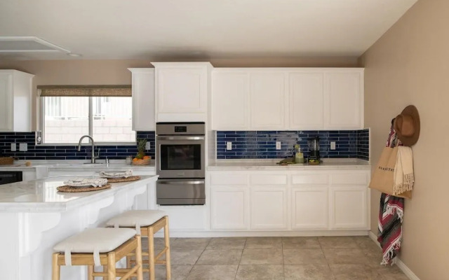 Selecta Ave - Fauna in Yucca Valley