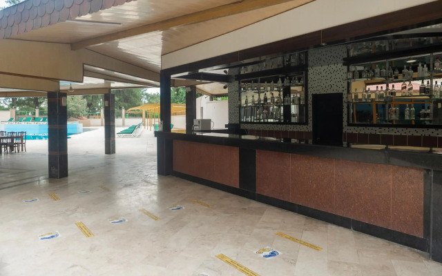 Alexius Beach Hotel