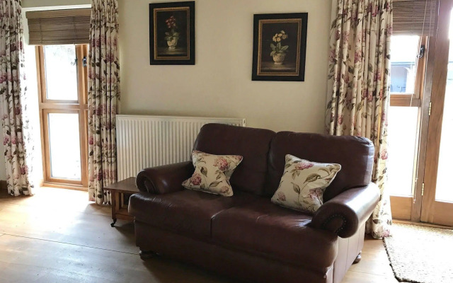 Manor Farm-MK