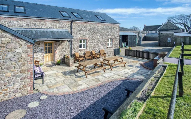 The Chaffhouse - 4 Bedroom - Llangennith
