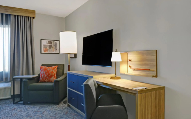 Candlewood Suites Kingston West by IHG