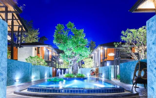 At Leaf Villa