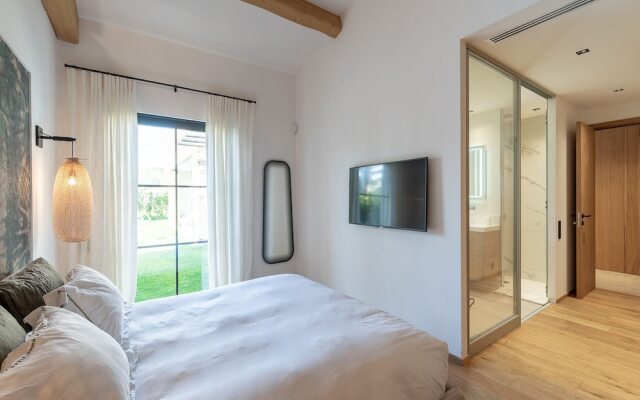 Villa Azalea by The Pearls Collection