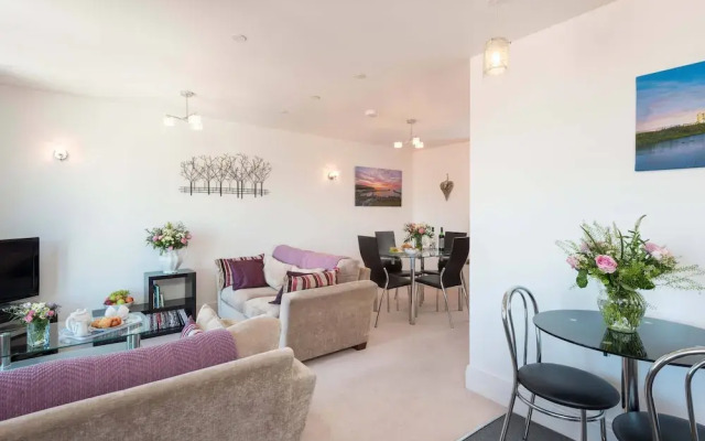 Abbey View Apartment