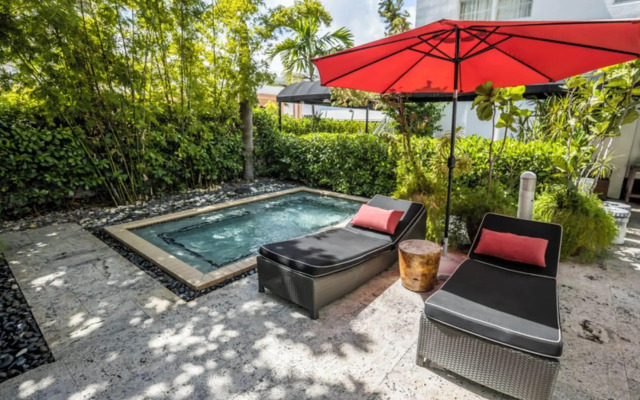 The Shoreline Suites