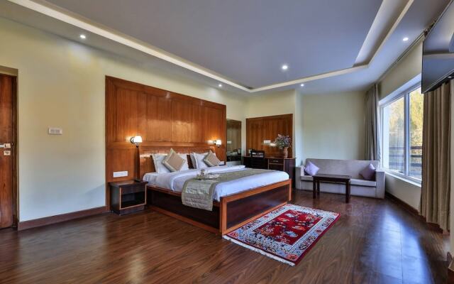 Reenam Hotel