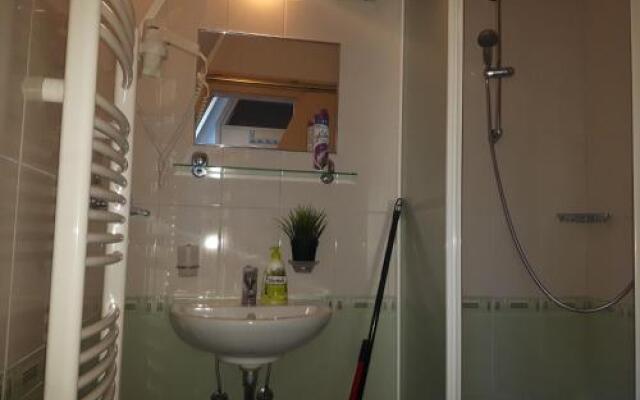 Apartma David Rogla