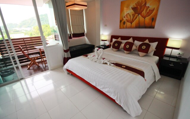 Kata Beach Studio Service Apartment