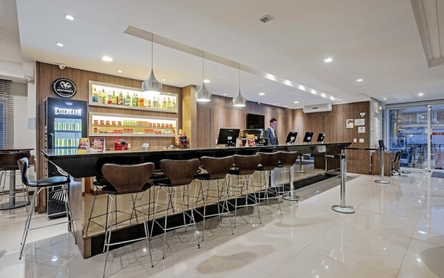 Slim Curitiba Av. das Torres