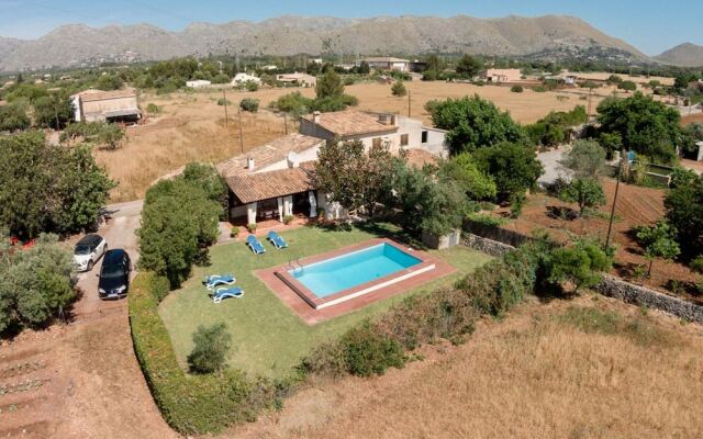 Villa - 2 Bedrooms with Pool and WiFi - 107615