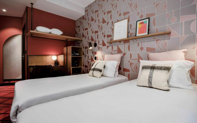 Republik Hôtel