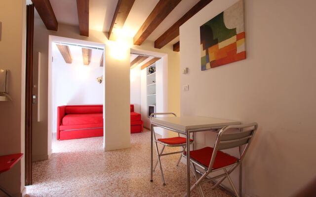 City Apartments - Gregorio