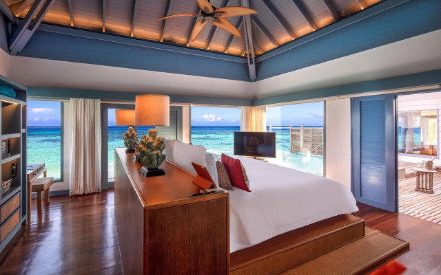 Raffles Maldives Meradhoo Resort