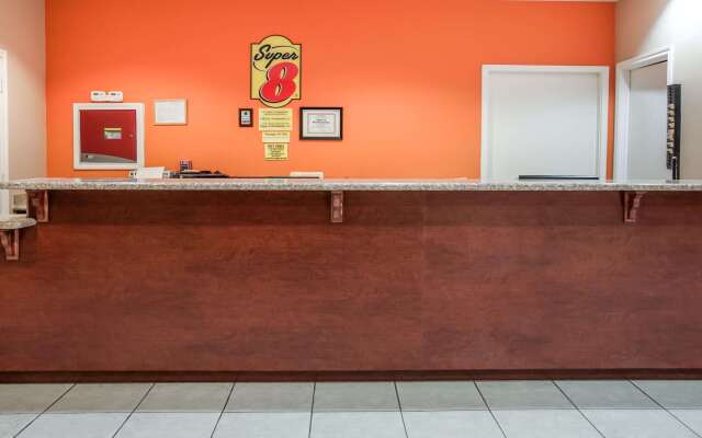 Super 8 by Wyndham Brenham TX