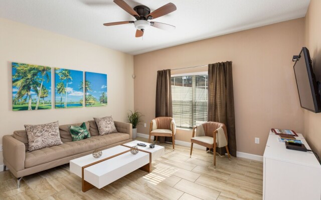 Empire of Champions by VillaDirect