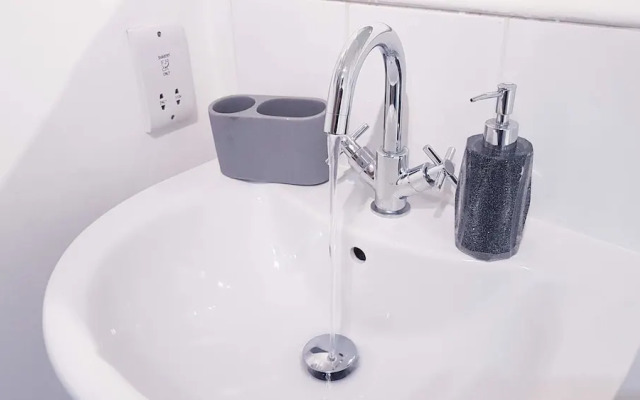 Marco Island - 2 bedroom Spacious City Centre Apartment