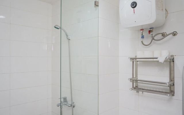 Elegant Studio Apartment (No Kitchen) at Tuscany Residence