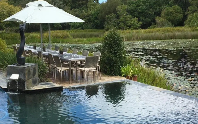 Lily Pond Country Lodge