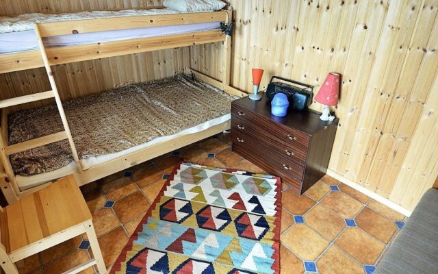 7 Person Holiday Home in Allingsas, Sverige