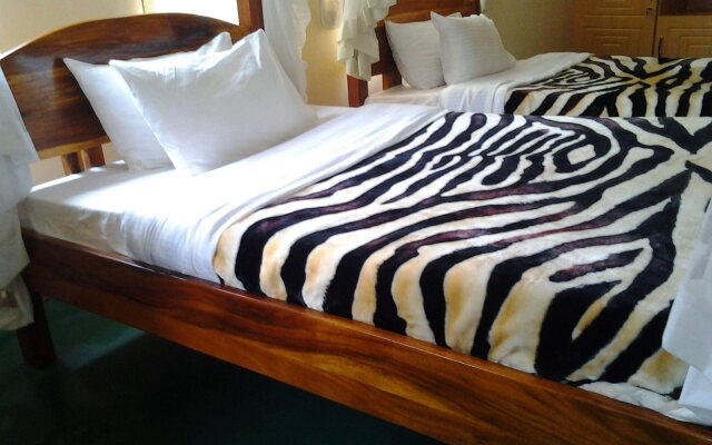 Flamingo Safari Lodge
