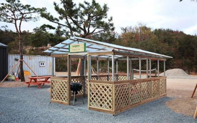 Pohang Songra Aqua Tourist Pension