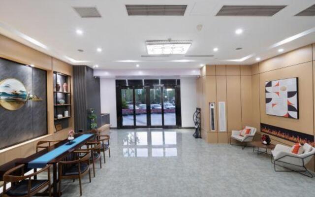 Jiujiantang Yijin Hotel