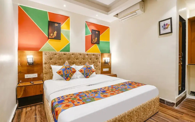 Fabhotel Twigo Inn