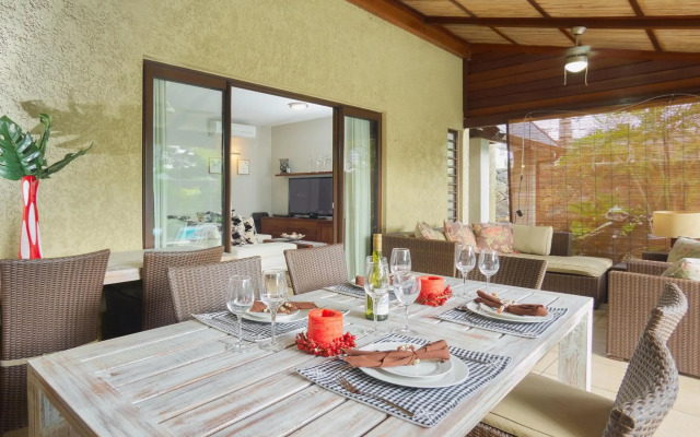 Bon Azur Beachfront Suites & Penthouses with LOV
