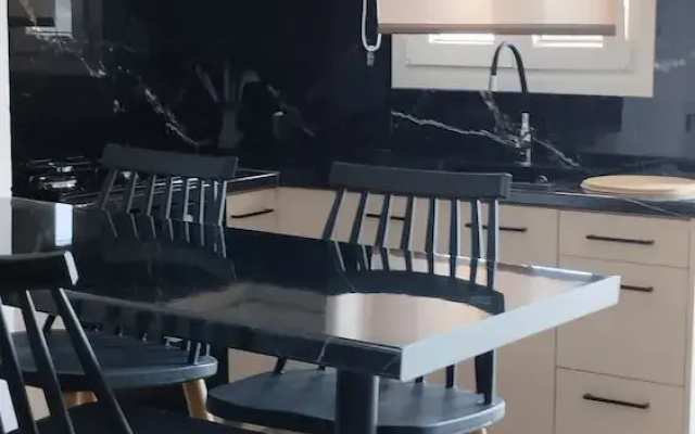 Inas 2 Bedroom Apartments