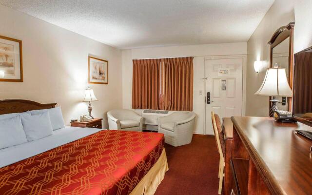 Inn at Lake Washington By OYO I-405