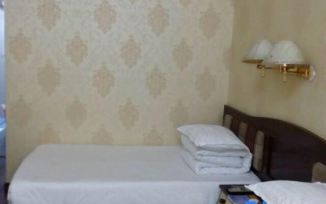 Xinjiyuan Hotel