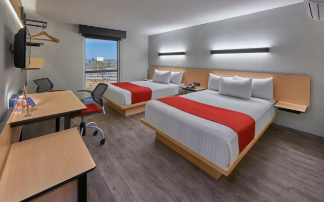 City Express by Marriott Salamanca