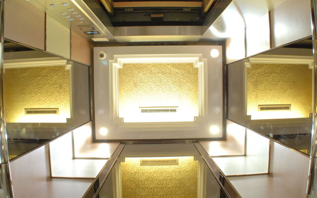 Ying Zhen Hotel