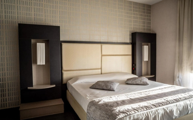 Hotel Première