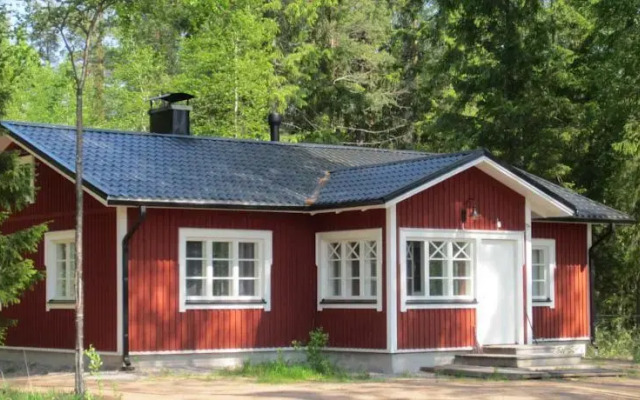 LomaLeivon Mökit