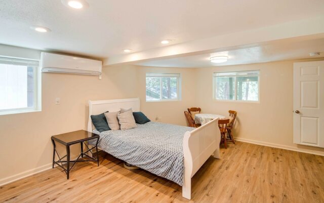 Cozy Crestline Getaway ~ 2 Mi to Lake Gregory