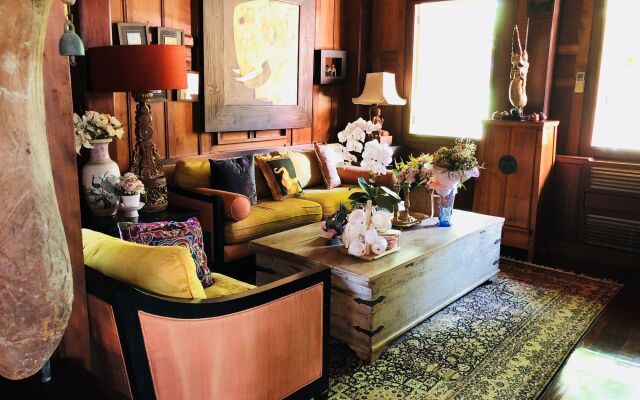 Royal Thai Villas