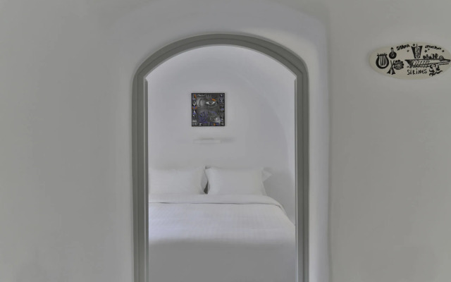 Trieris Villa & Suites