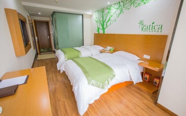 Vatica Chongqing University Town Subway Station Hee Street Pedestrian