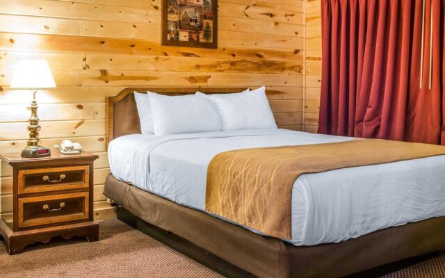 Econo Lodge Mackinaw City