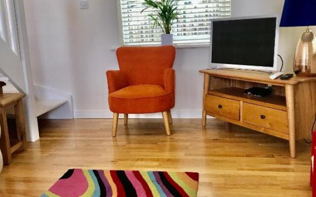 Red Deer Cosy Apartment in Letterfrack Connemara