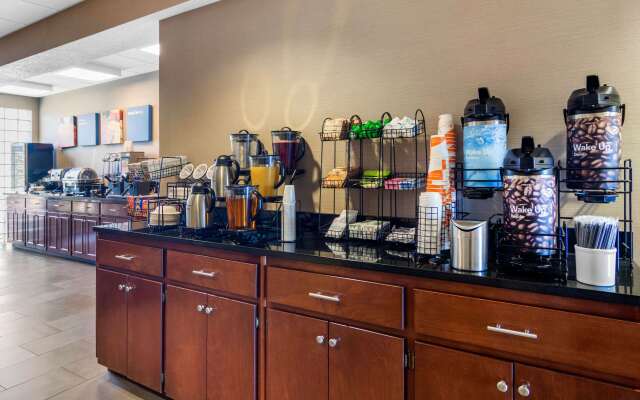 Comfort Inn & Suites La Grange