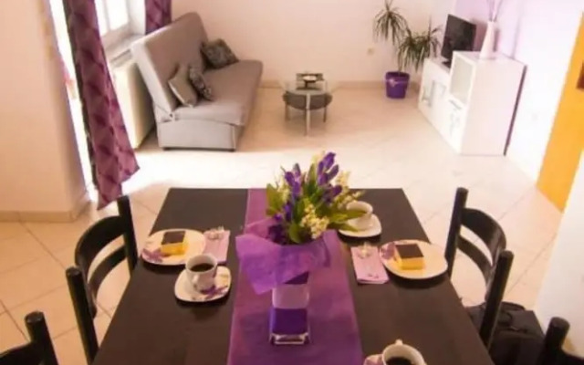 Dorica - Flower Garden - A1