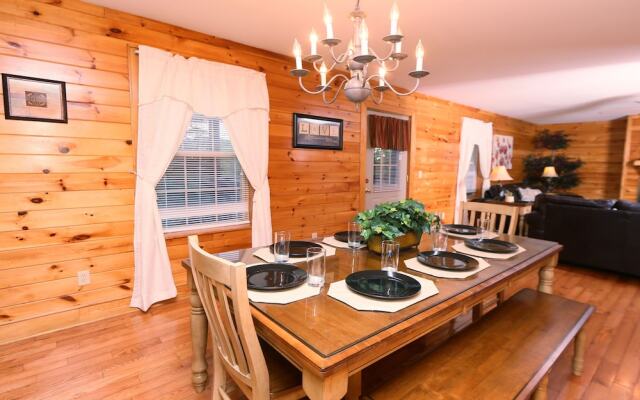 Pinnacle View 7C - Three Bedroom Chalet