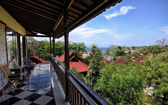 The Tanis Beach Resort Nusa Lembongan