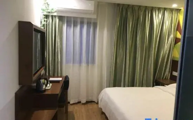 Vatica Shanghai Pudong Dishui Lake Branch