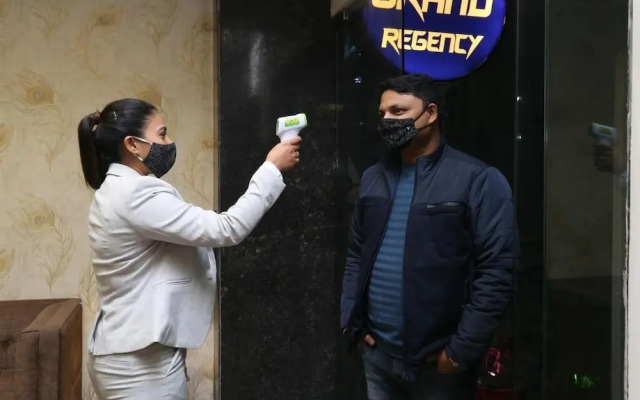 Hotel Grand Regency by JMD Group