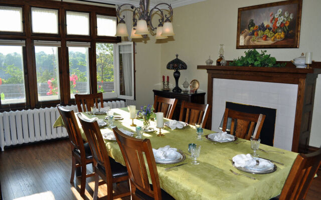 Greystone Manor Bed & Breakfast